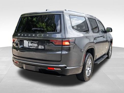 Used 2024 Jeep Wagoneer 4WD w/ Convenience Group I image 5