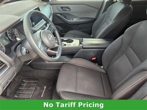 Used 2023 Nissan Rogue S image 12