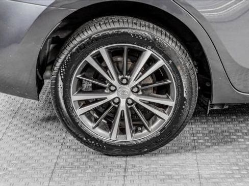 Used 2017 Toyota Corolla LE w/ LE Premium Package w/Moonroof FWD image 34