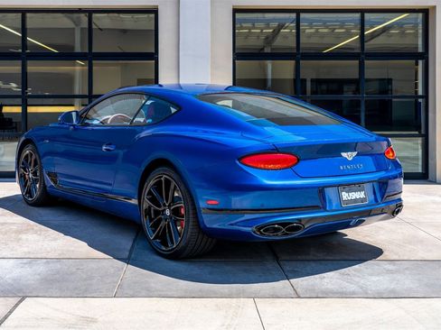 Used 2024 Bentley Continental GT V8 image 2