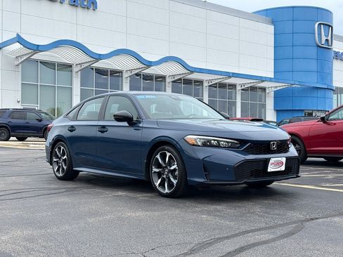 Used 2026 Honda Civic Sport Touring image 3