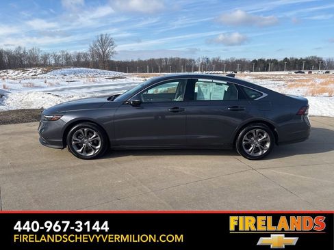 Used 2024 Honda Accord EX image 6