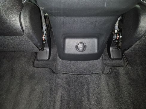Used 2025 Kia Telluride S AWD/4WD image 21