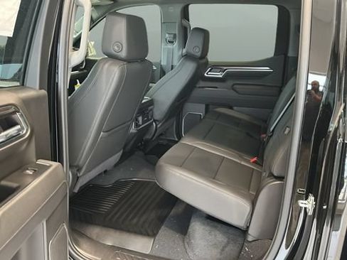 New 2026 Chevrolet Silverado 1500 LTZ w/ LTZ Convenience Package II AWD/4WD image 17