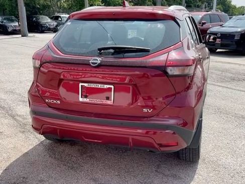 Used 2022 Nissan Kicks SV image 21