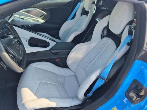 Used 2025 Chevrolet Corvette Stingray Preferred Cpe w/ 2LT RWD image 15