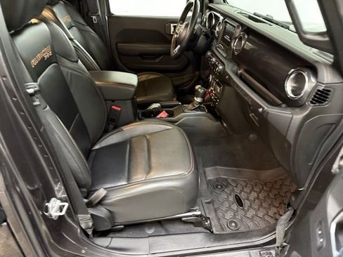 Used 2022 Jeep Wrangler Unlimited Rubicon w/ Trailer Tow Package image 42