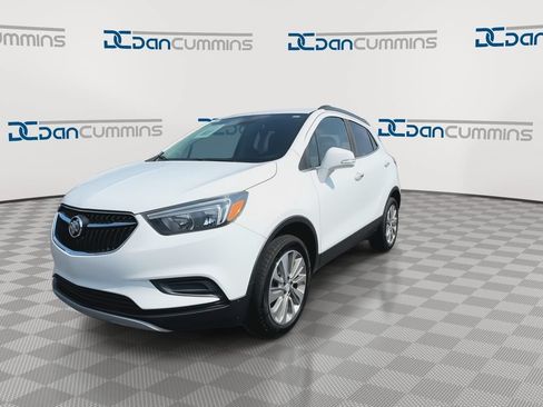 Used 2019 Buick Encore Preferred AWD/4WD image 4