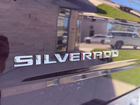 Used 2021 Chevrolet Silverado 1500 RST image 32