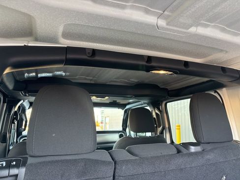 Used 2021 Jeep Wrangler Unlimited Sport image 12