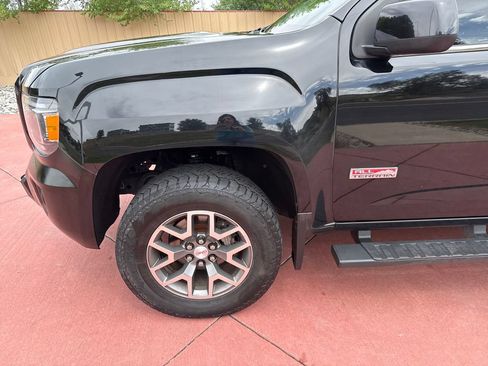 Used 2015 GMC Canyon SLE w/ All-Terrain Package AWD/4WD image 34