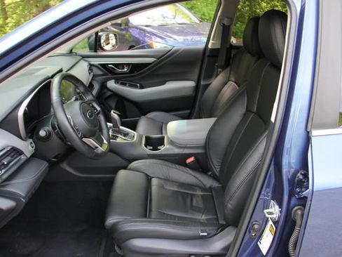 Used 2020 Subaru Outback Limited AWD/4WD image 18