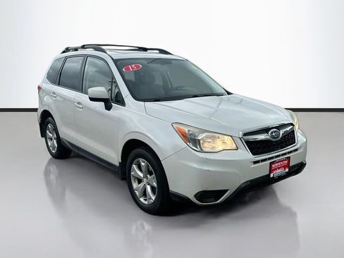 Used 2015 Subaru Forester 2.5i Premium w/ Protection Package #1 AWD/4WD image 3