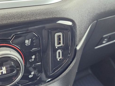 New 2026 Chevrolet Silverado 3500 High Country w/ High Country Premium Package image 27