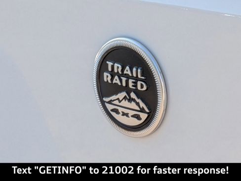 Used 2018 Jeep Wrangler Unlimited Sahara w/ Dual Top Group image 15