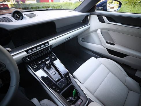 Used 2024 Porsche 911 Carrera S image 27