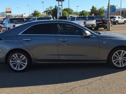 Used 2020 Cadillac CT4 Luxury RWD image 11