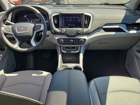 Used 2024 GMC Terrain SLT w/ Infotainment Package II AWD/4WD image 11