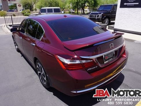 Used 2017 Honda Accord EX-L image 16