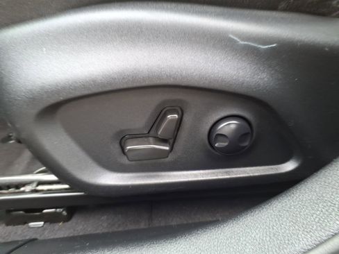 Certified 2022 Jeep Compass Limited w/ Sun and Sound Group image 16