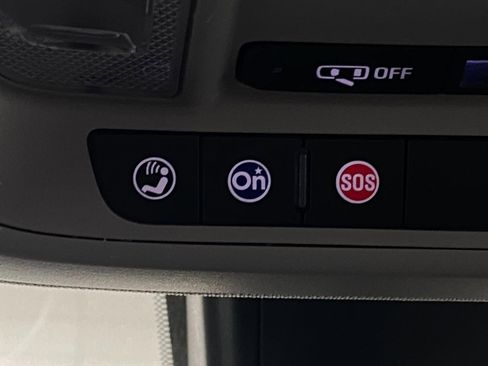 Used 2020 Chevrolet Malibu LT image 24