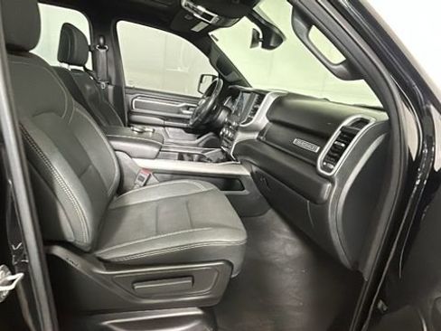 Used 2022 RAM 1500 Big Horn AWD/4WD image 30