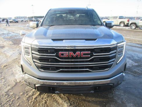 New 2026 GMC Sierra 1500 SLT w/ SLT Convenience Package image 11