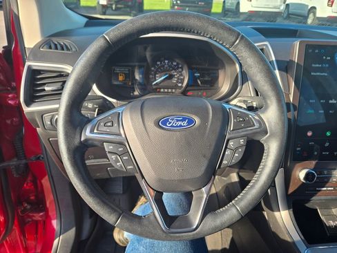 Used 2021 Ford Edge SEL w/ Convenience Package AWD/4WD image 10