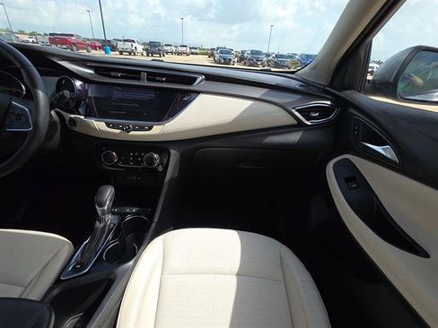 Used 2023 Buick Encore GX Preferred w/ Cold Weather Comfort Package FWD image 14