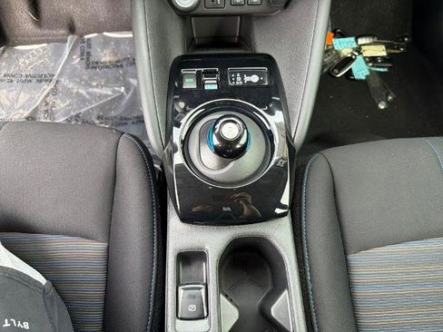 Certified 2023 Nissan Leaf SV Plus image 19