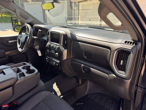 Used 2021 Chevrolet Silverado 2500 LT w/ Gooseneck/5TH Wheel Package AWD/4WD image 18