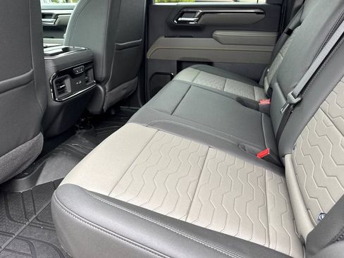 New 2026 Chevrolet Silverado 2500 ZR2 w/ LPO, Dark Essentials Package AWD/4WD image 12