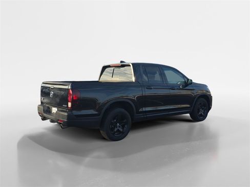 Certified 2023 Honda Ridgeline Black Edition image 4