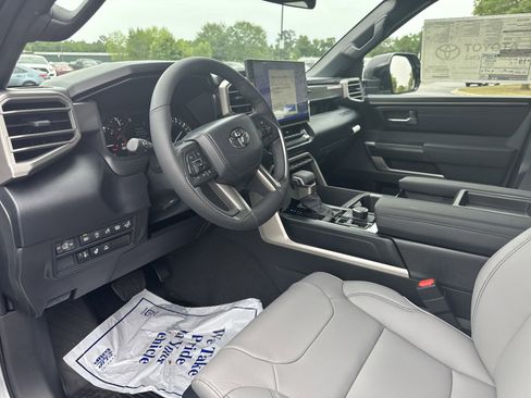 New 2026 Toyota Tundra SR5 AWD/4WD image 15