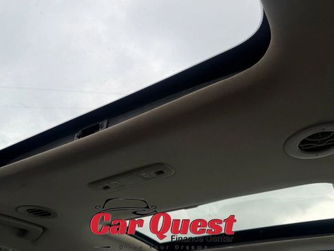 Used 2019 GMC Acadia Denali w/ Technology Package AWD/4WD image 25