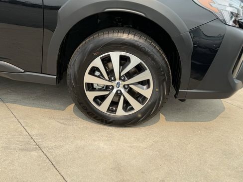New 2025 Subaru Outback Premium image 22