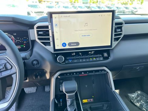New 2026 Toyota Tundra Limited AWD/4WD image 14