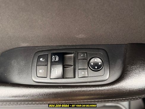 Used 2018 Dodge Challenger R/T w/ Performance Handling Group RWD image 17