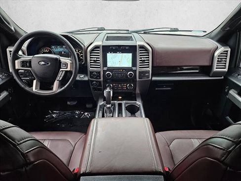 Used 2016 Ford F150 Platinum w/ Equipment Group 701A Luxury RWD image 16