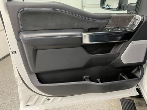 Used 2025 Ford F350 Platinum AWD/4WD image 23