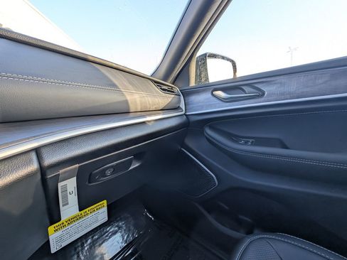 New 2026 Jeep Grand Cherokee Limited image 35