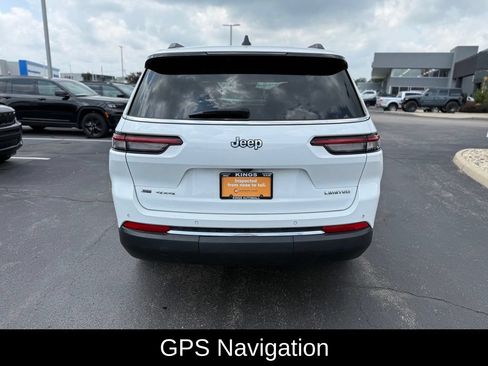 Used 2022 Jeep Grand Cherokee L Limited AWD/4WD image 4