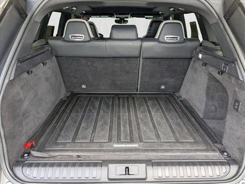 Used 2021 Land Rover Range Rover Sport SVR image 6
