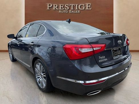 Used 2016 Kia Cadenza Premium FWD image 15