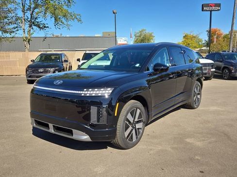 New 2026 Hyundai Ioniq 9 SEL image 2