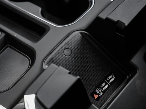 New 2026 GMC Sierra 1500 SLT w/ SLT Premium Plus Package image 29