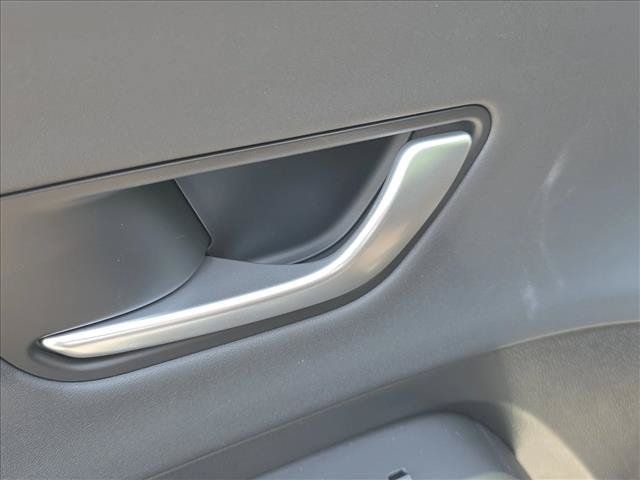 New 2026 Hyundai Kona SEL Premium FWD image 12
