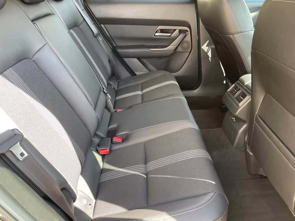 Certified 2026 MAZDA CX-50 AWD 2.5 S w/ Preferred Pkg image 22