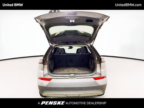Used 2023 Chevrolet Bolt EUV LT w/ Convenience Package FWD image 12