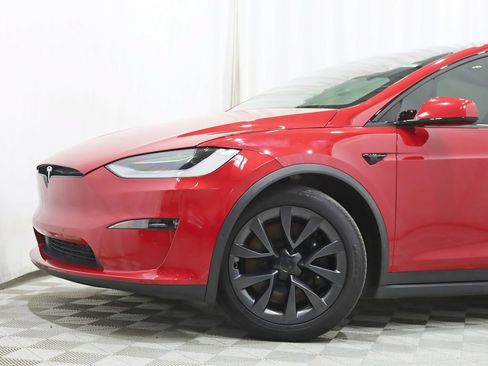 Used 2022 Tesla Model X Plaid AWD/4WD image 2